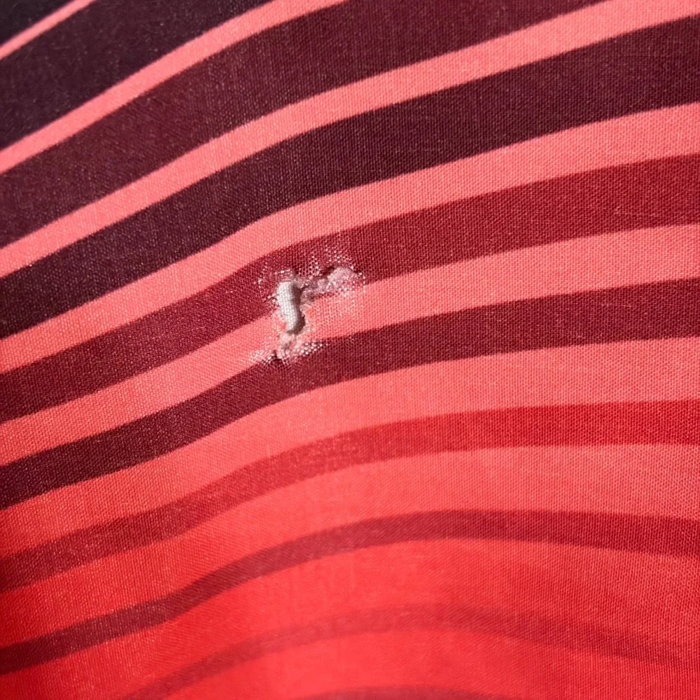 Hurley Phantom Mens Board Shorts Red Black Striped Swim Trunks Size 33
